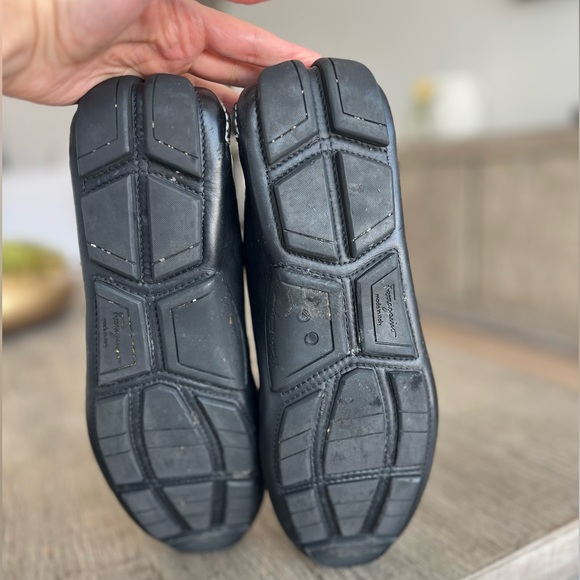 MENS SALVATORE FERRAGAMO DRIVER WITH GANCINI ORNAMENT - Picture 5 of 8